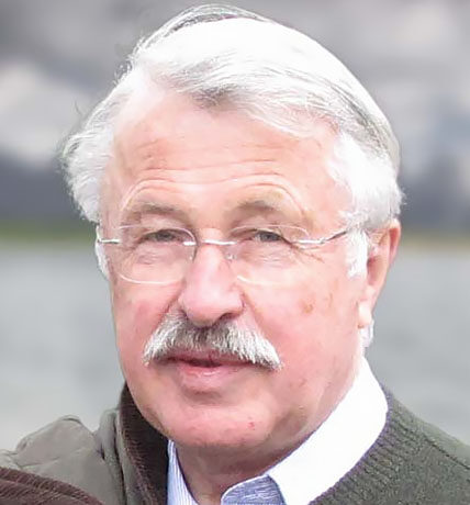 Helmut Freiherr von Oefele (Portrait) Helmut Freiherr von Oefele Notar